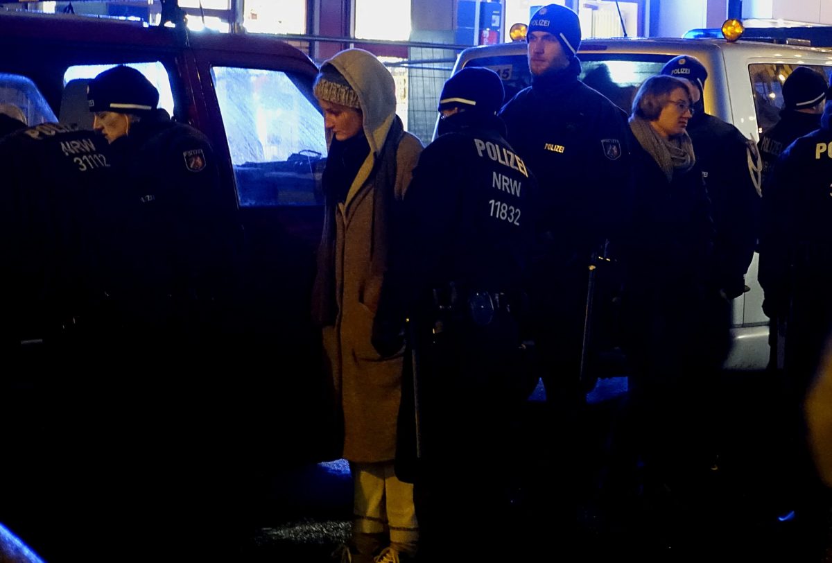 "Warten auf den Eintrag in die Liste"