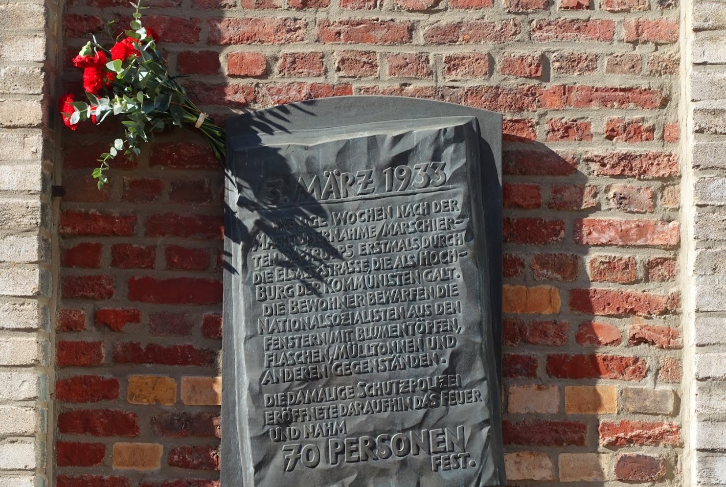 Bericht über das Geden­ken in der Elsaßstraße